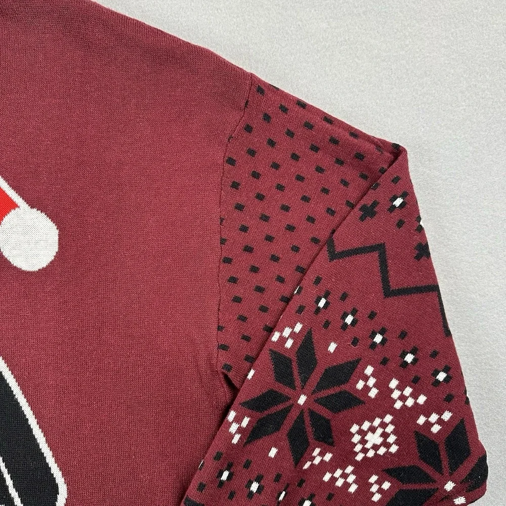 Disney 100 Starwars Round Neck Pullover Sweater Mens M Burgundy Cotton Blend